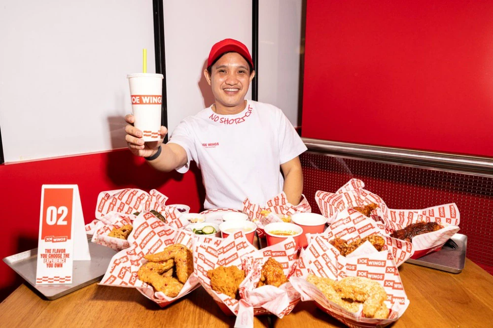 ‘โอ้กะจู๋’ เปิดเกมใหม่ ส่ง ‘JOE WINGS’ ไก่ทอดของคนไทย รีดีไซน์ความอร่อย